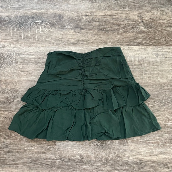 Zara Green Ruffled Mini Skirt - Picture 2 of 3
